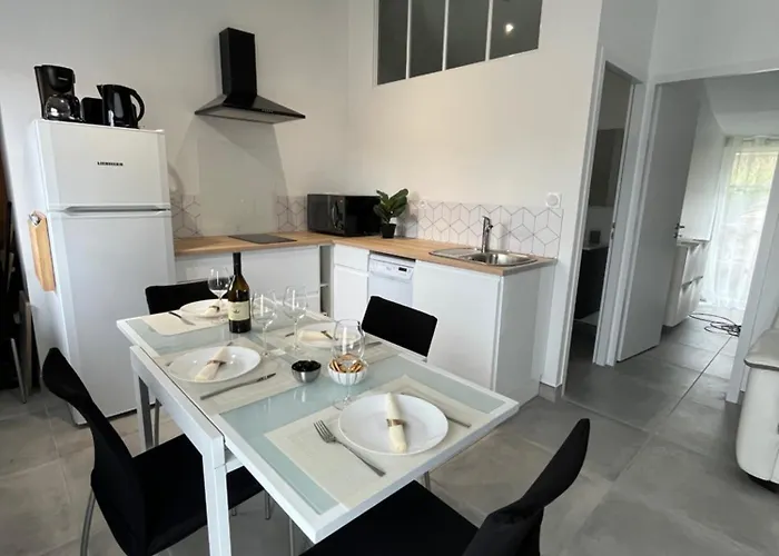 Ben & Nad Proche Du Puy Dufou