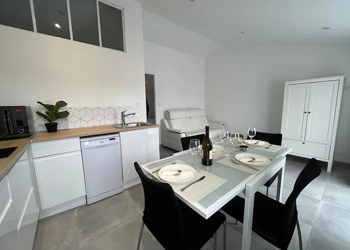 Ben & Nad Proche Du Puy Dufou *