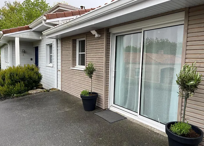 Apartamento Ben & Nad Proche Du Puy Dufou Saint-Aubin-des-Ormeaux