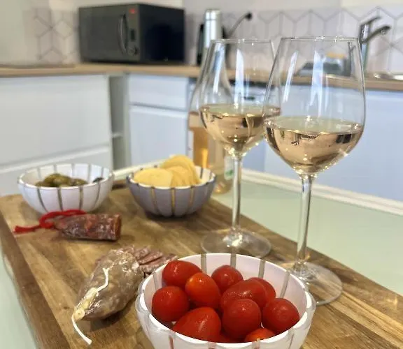 Ben & Nad Proche Du Puy Dufou Apartamento *