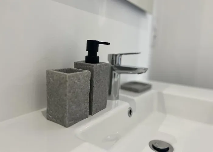 Ben & Nad Proche Du Puy Dufou *